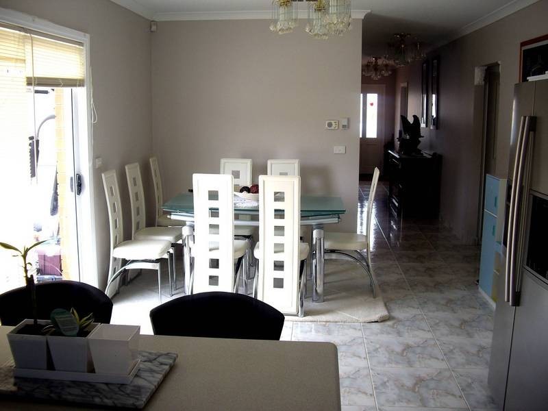 9 Robinson Court, Delahey VIC 3037