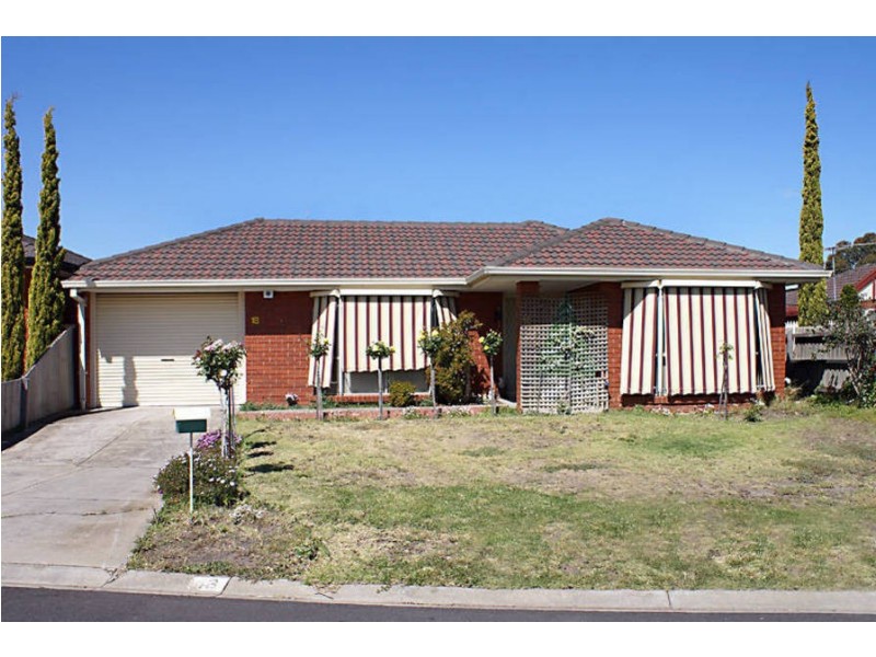 18 Oat Close, Delahey VIC 3037