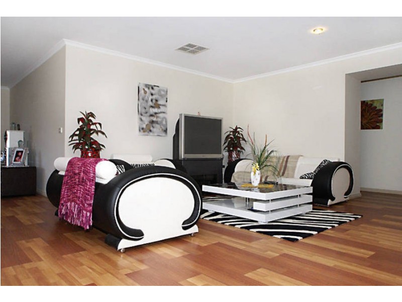 62 Wattlevalley Drive, Hillside VIC 3037