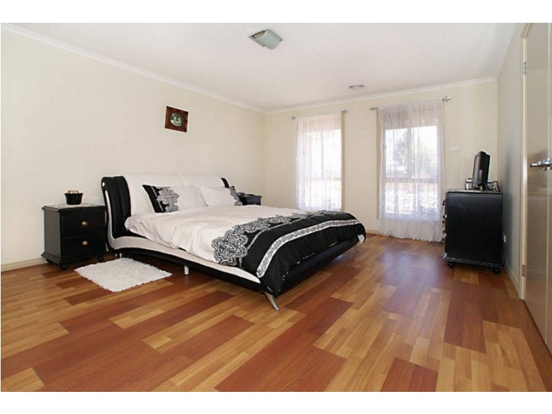 62 Wattlevalley Drive, Hillside VIC 3037