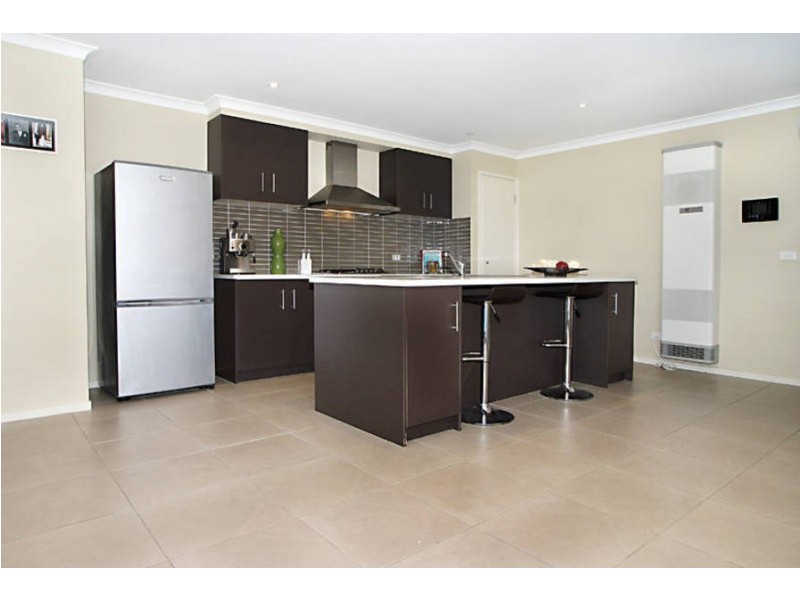 21 Conrad Terrace, Taylors Hill VIC 3037