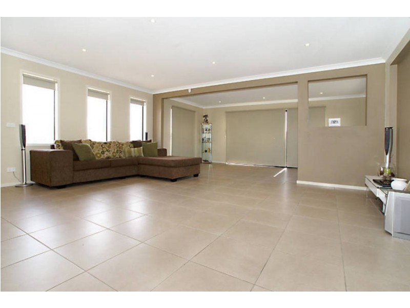 21 Conrad Terrace, Taylors Hill VIC 3037