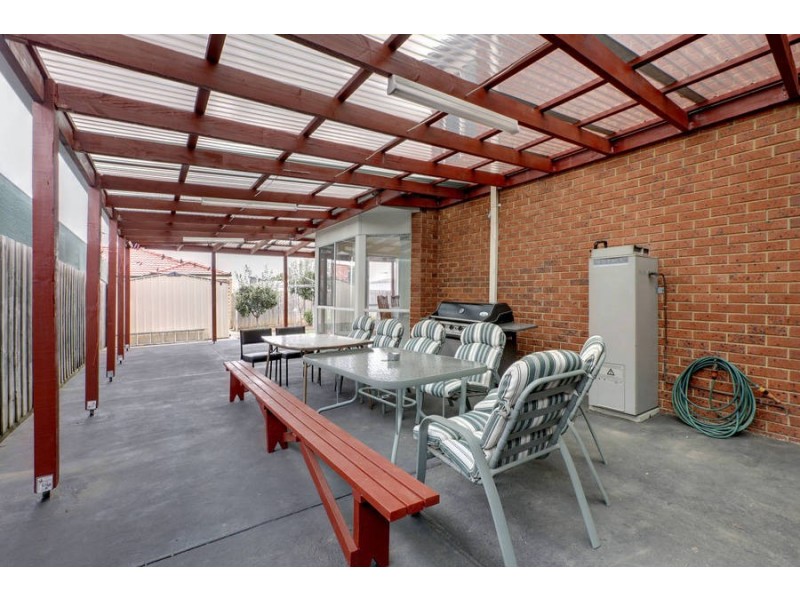 7 Rachel Court, Sydenham VIC 3037