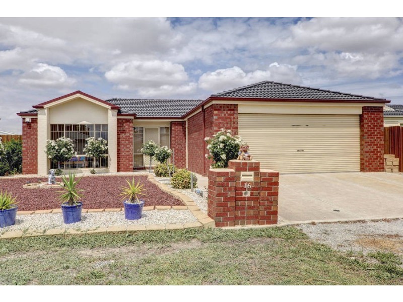 16 Pavleka Street, Hillside VIC 3037