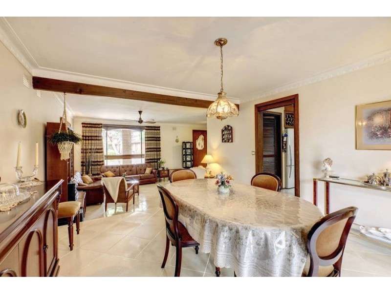 4 Bean Court, Keilor Downs VIC 3038