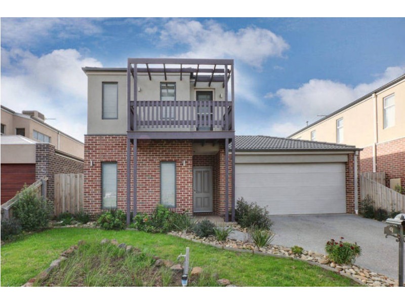 9 Ultimo Walk, Taylors Hill VIC 3037