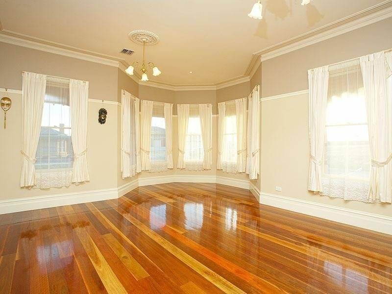 14 Duchess Court, Hillside VIC 3037