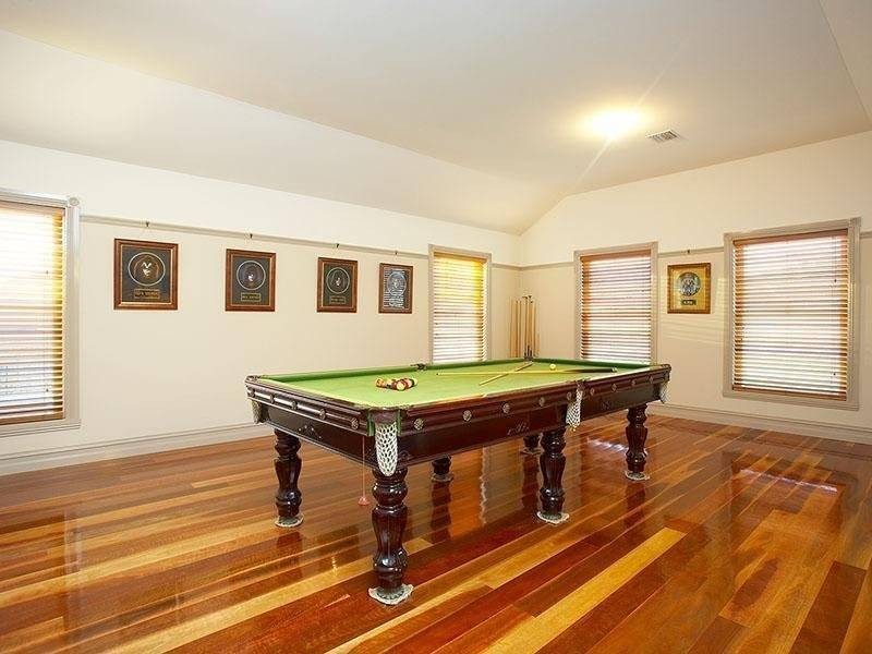 14 Duchess Court, Hillside VIC 3037