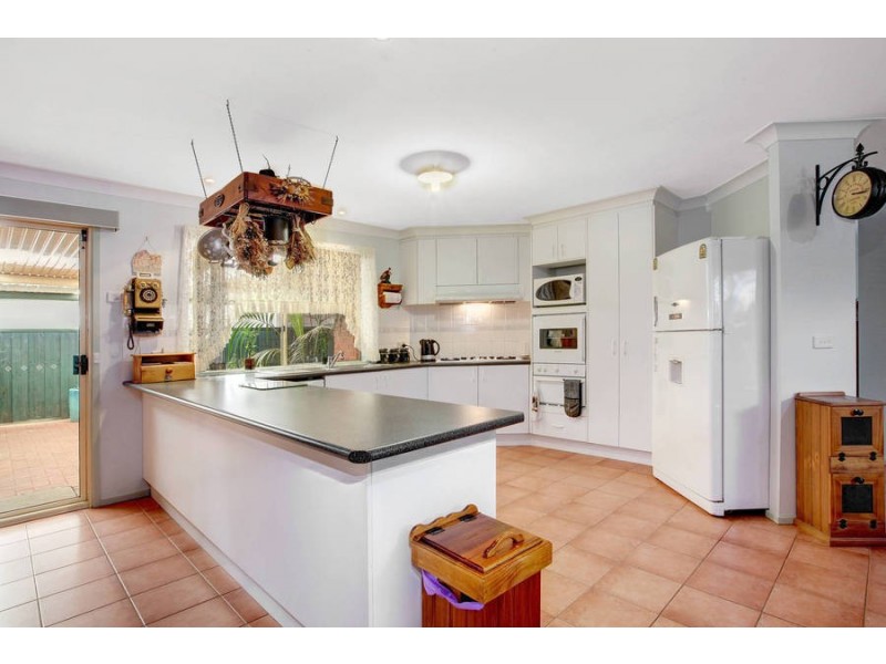 3 Oxford Court, Sydenham VIC 3037