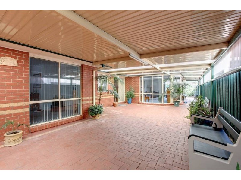 3 Oxford Court, Sydenham VIC 3037