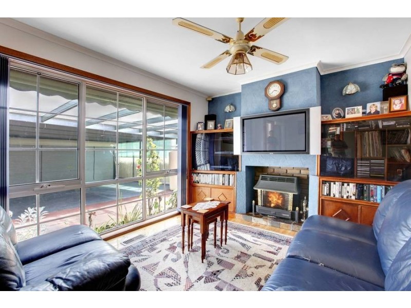 8  Wandella Court, Albanvale VIC 3021