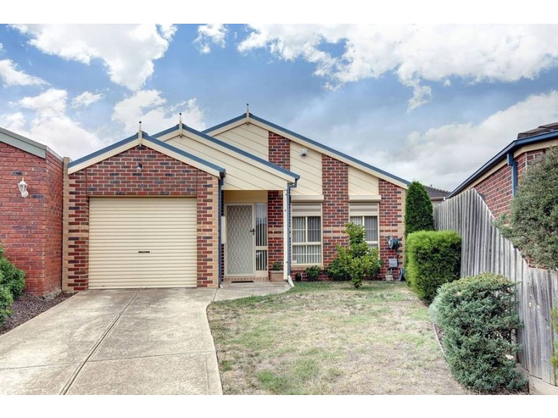 2/5 Gala Place, Keilor Downs VIC 3038