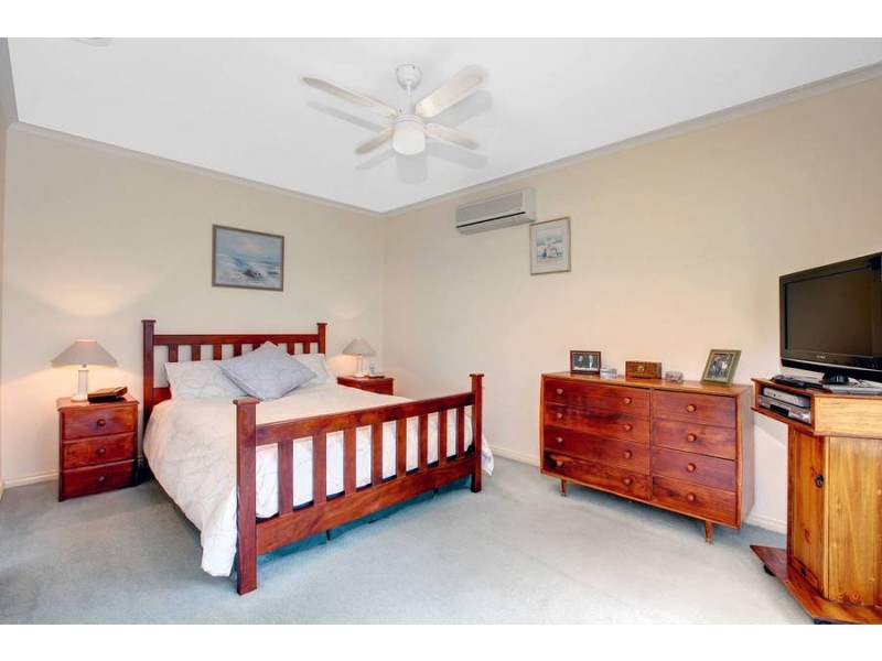 2/5 Gala Place, Keilor Downs VIC 3038