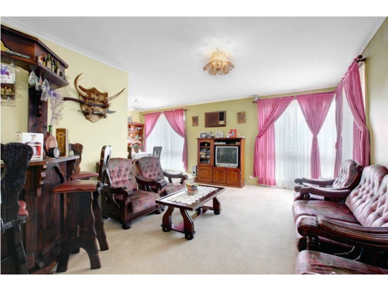 4 Turfan Close, Keilor Downs VIC 3038