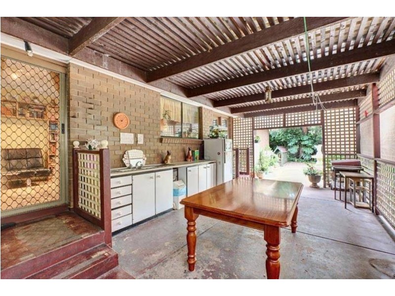 4 Turfan Close, Keilor Downs VIC 3038