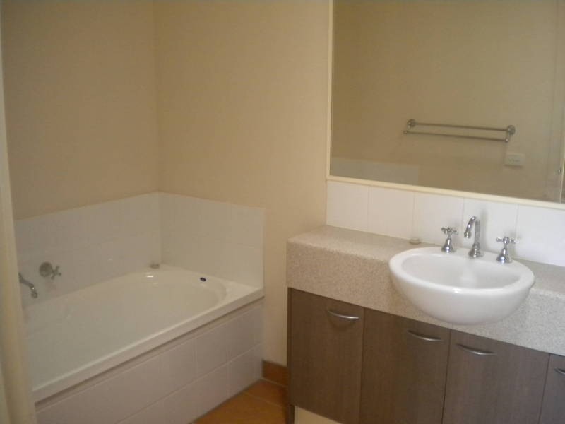 7/358  Sydenham Road, Sydenham VIC 3037