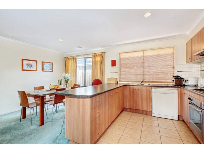 35 Brindalee Way, Hillside VIC 3037