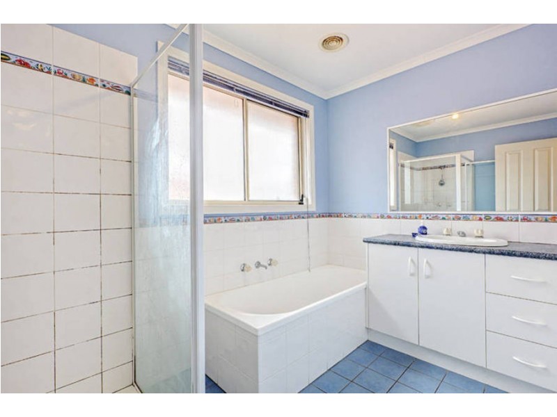 1/30-38  Trickey Avenue, Sydenham VIC 3037