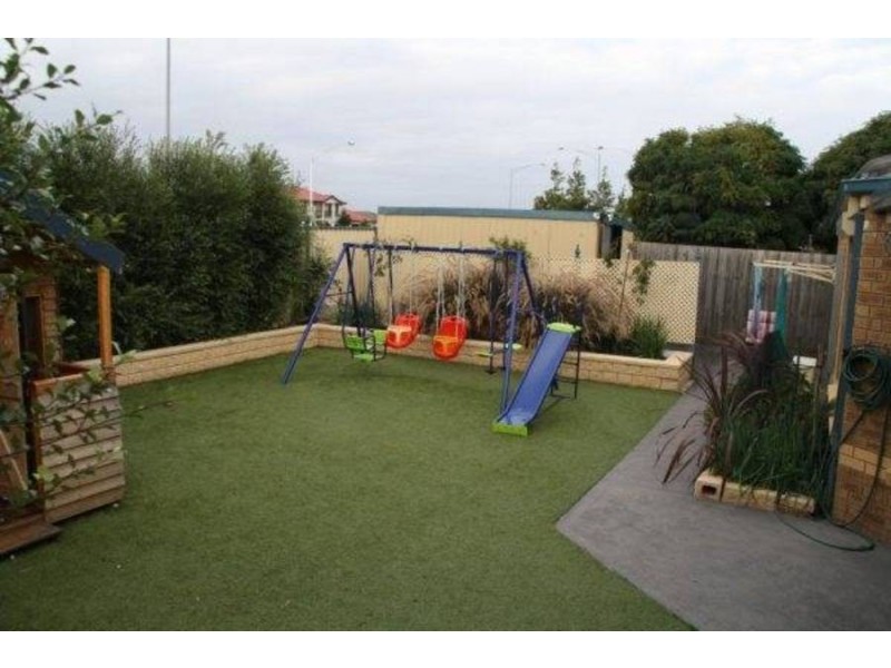 10 Adina Place, Delahey VIC 3037