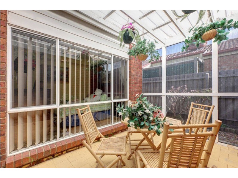 4 Tussock Crescent, Sydenham VIC 3037