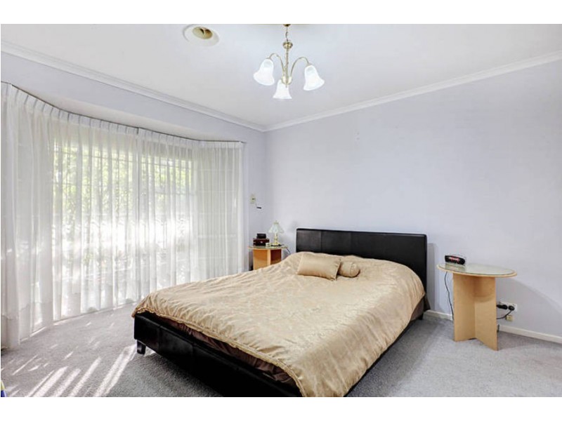 66 Admirals Crescent, Taylors Lakes VIC 3038