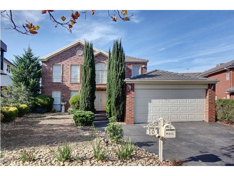 10 O’Hara Court, Taylors Lakes VIC 3038