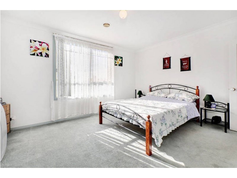 33 Chandos Street, Sydenham VIC 3037