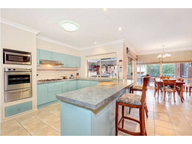 5 Mallard Close, Hillside VIC 3037