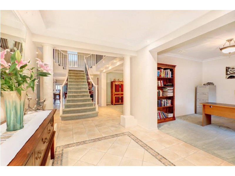 5 Mallard Close, Hillside VIC 3037