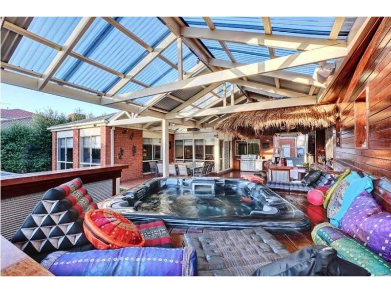 5 Mallard Close, Hillside VIC 3037