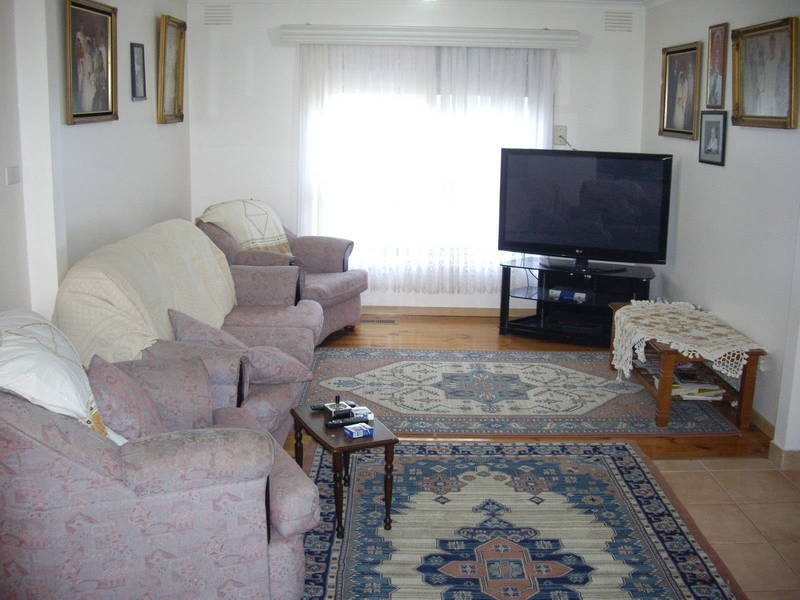 1/49 Carrington Street, Sydenham VIC 3037