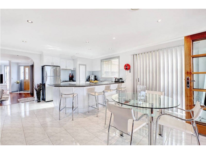 12 Brampton Circuit, Delahey VIC 3037