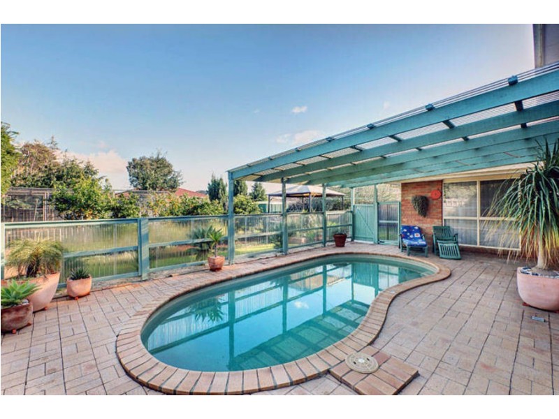 28 Chittenup Bend, Sydenham VIC 3037