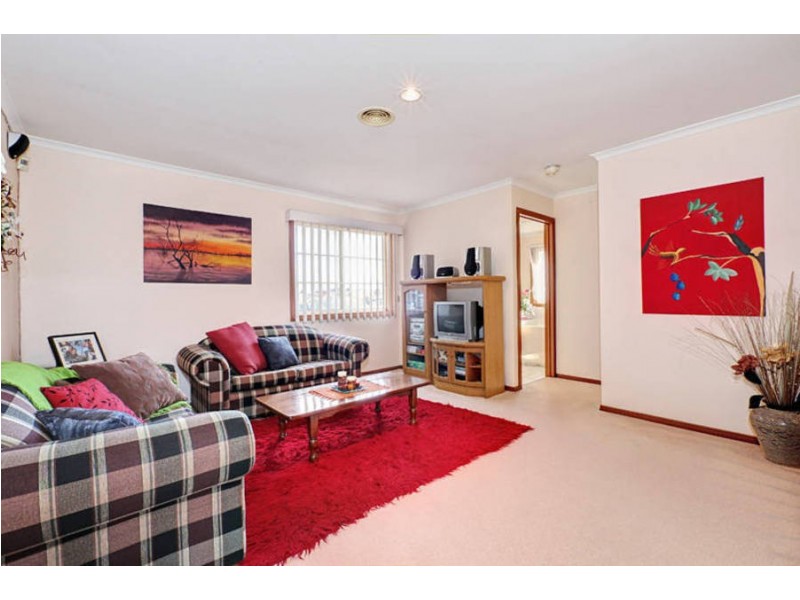 28 Chittenup Bend, Sydenham VIC 3037