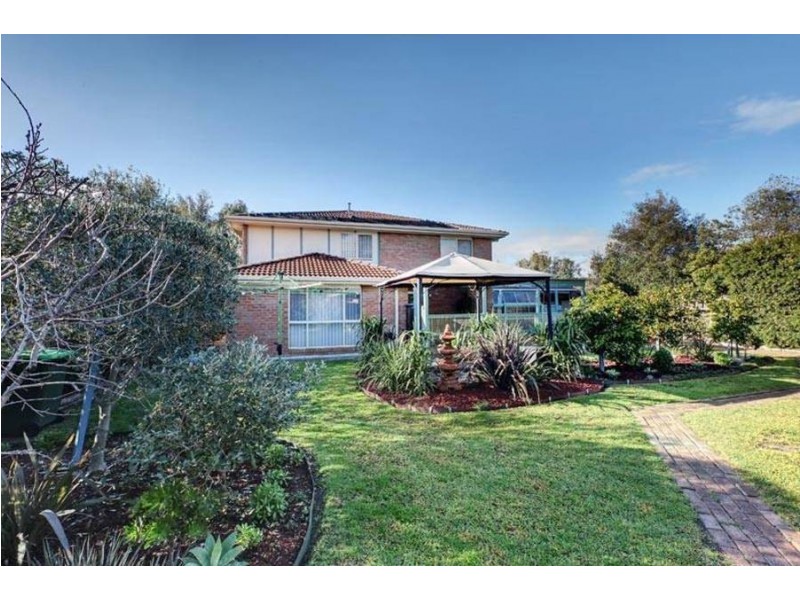 28 Chittenup Bend, Sydenham VIC 3037