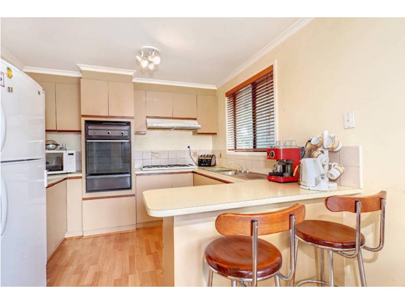 10 Tarrant Court, Keilor Downs VIC 3038