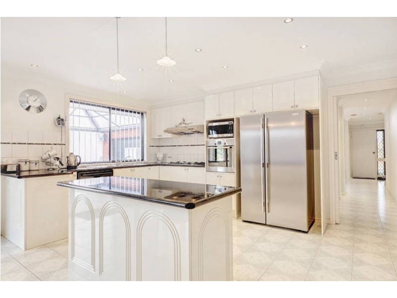 43 Perceval Crescent, Taylors Lakes VIC 3038