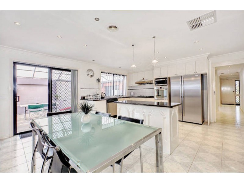 43 Perceval Crescent, Taylors Lakes VIC 3038