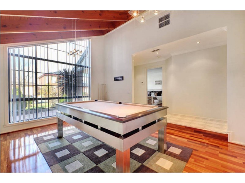 43 Perceval Crescent, Taylors Lakes VIC 3038