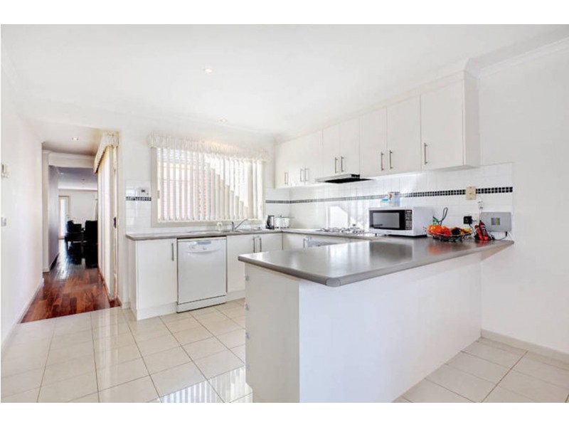 1/77 Allenby Road, Hillside VIC 3037