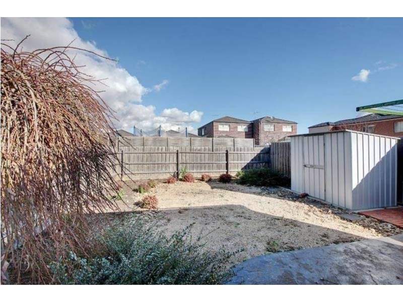 1/77 Allenby Road, Hillside VIC 3037