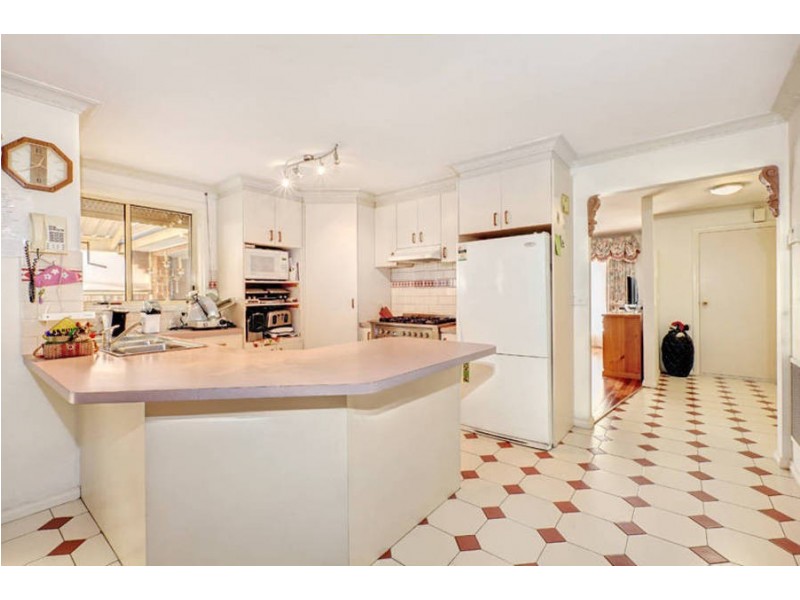 1 Wallace Street, Delahey VIC 3037