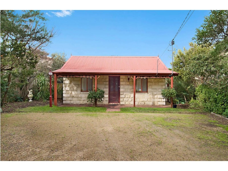 15  Ridley Street, Blairgowrie VIC 3942