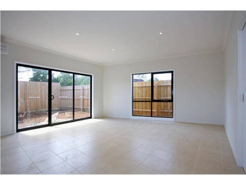 3/50 Warranilla Ave, Rosebud VIC 3939