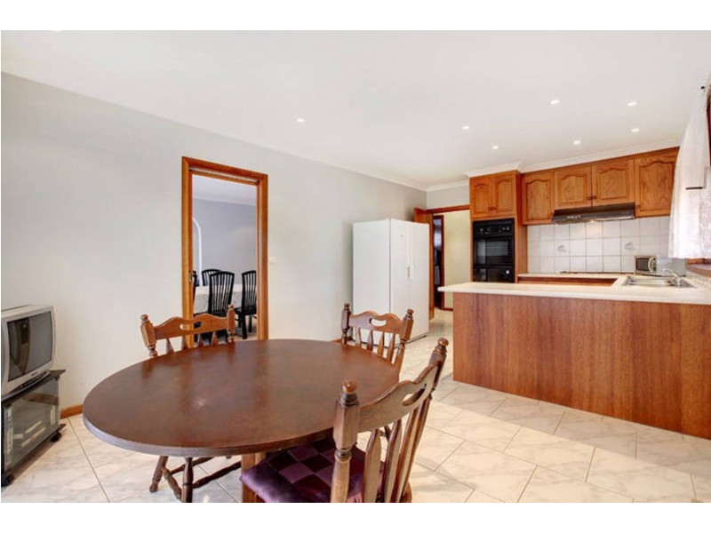 3 Concord Circuit, Albanvale VIC 3021