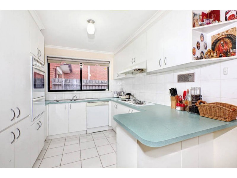 22 Sainsbury Avenue, Hillside VIC 3037