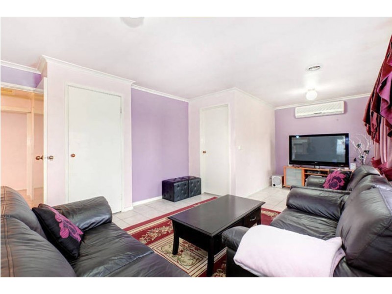 209 Taylors Road, St Albans VIC 3021