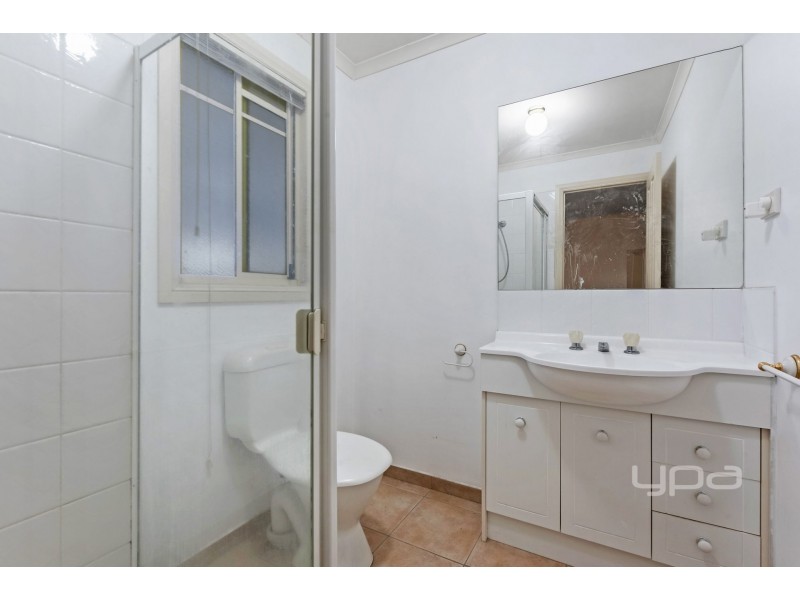 7/28 Ozzimo Drive, Hillside VIC 3037