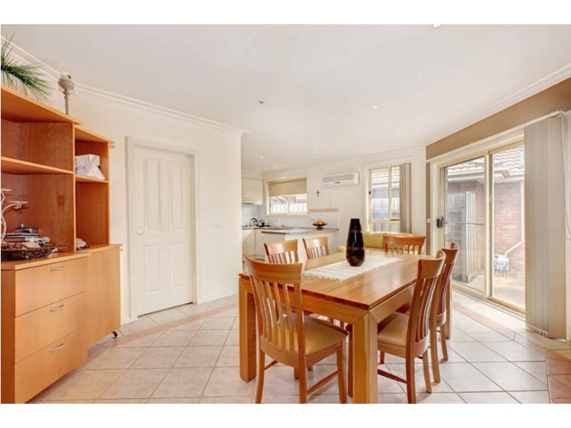 1/36 Hannah Avenue, Hillside VIC 3037