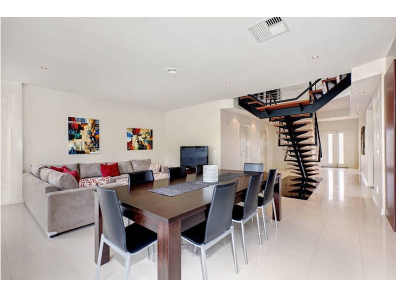 37 Nicholson Terrace, Taylors Hill VIC 3037